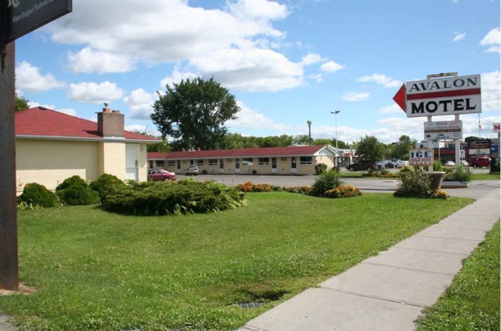 Avalon Motel Belleville Exterior foto